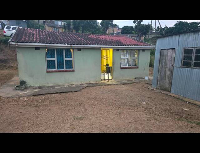 2 BEDROOM HOUSE FOR SALE IN UMLAZI F